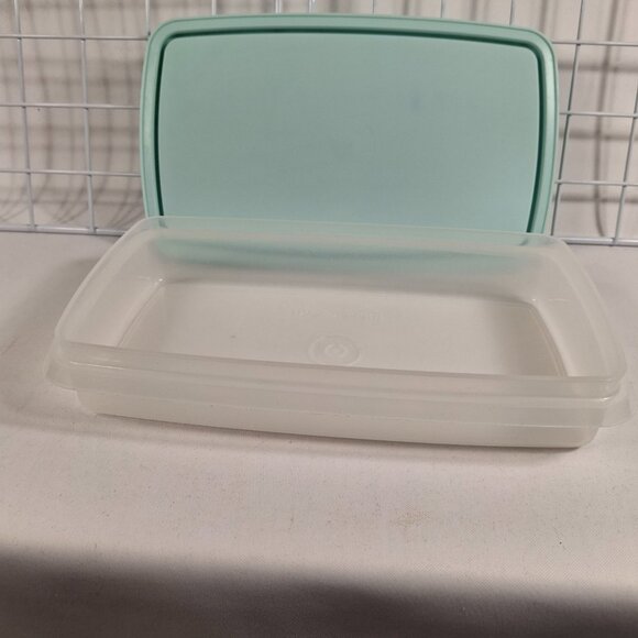 Vintage Collectible Tupperware #816 Deli Keeper w Lt Green Lid 9.5x5.5x1.7.5 In - Picture 8 of 15